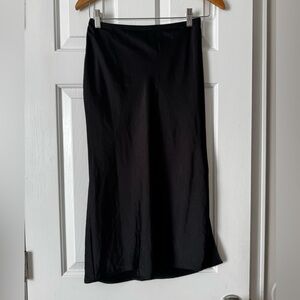 Old Navy Women's Small Petite Black Satin Slip Skirt 0479